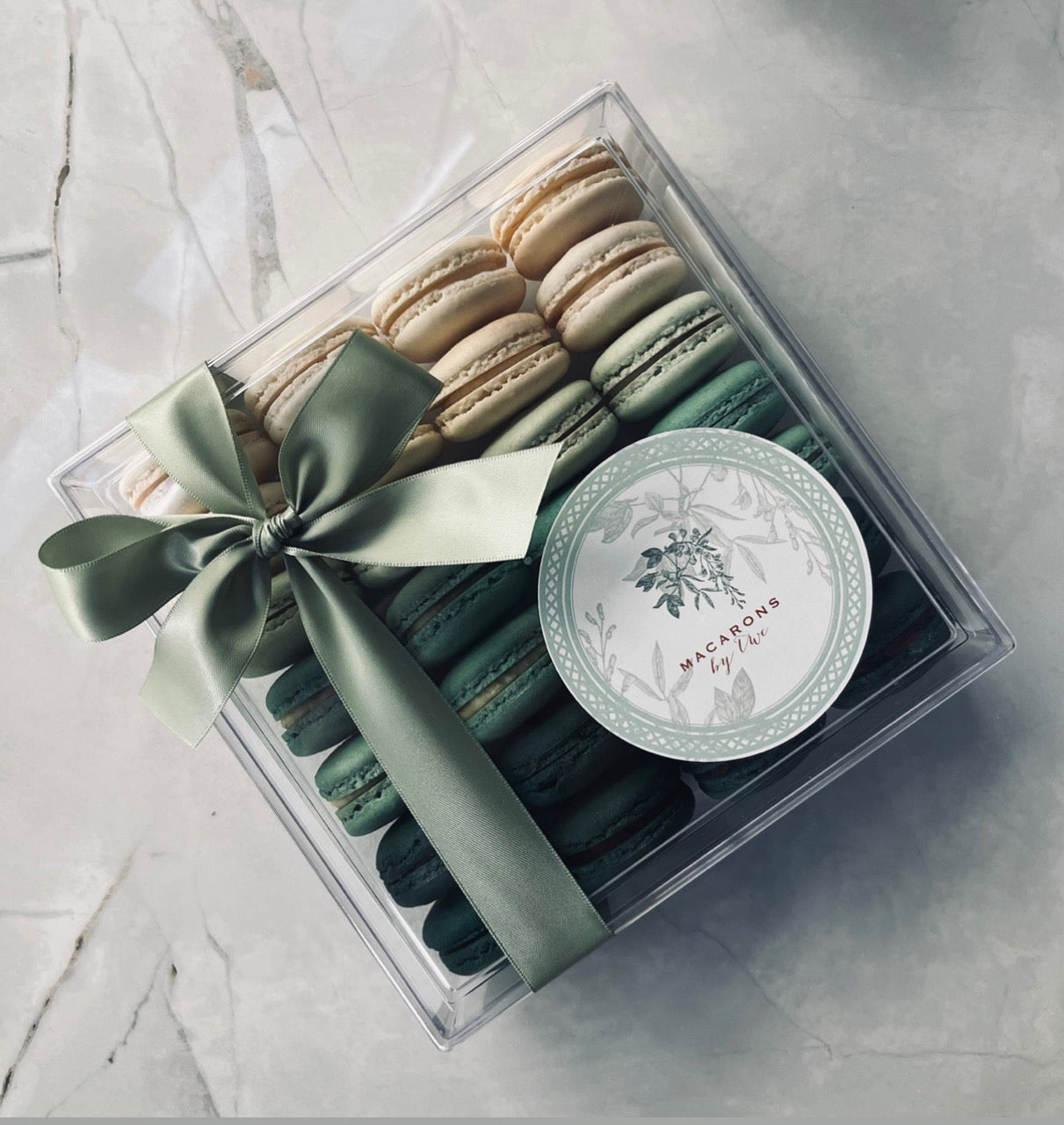 Macaron Ombré Box (Set of 28's)